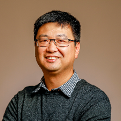 Dongsheng Jiang